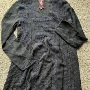 Black Johnny was embroidered dress